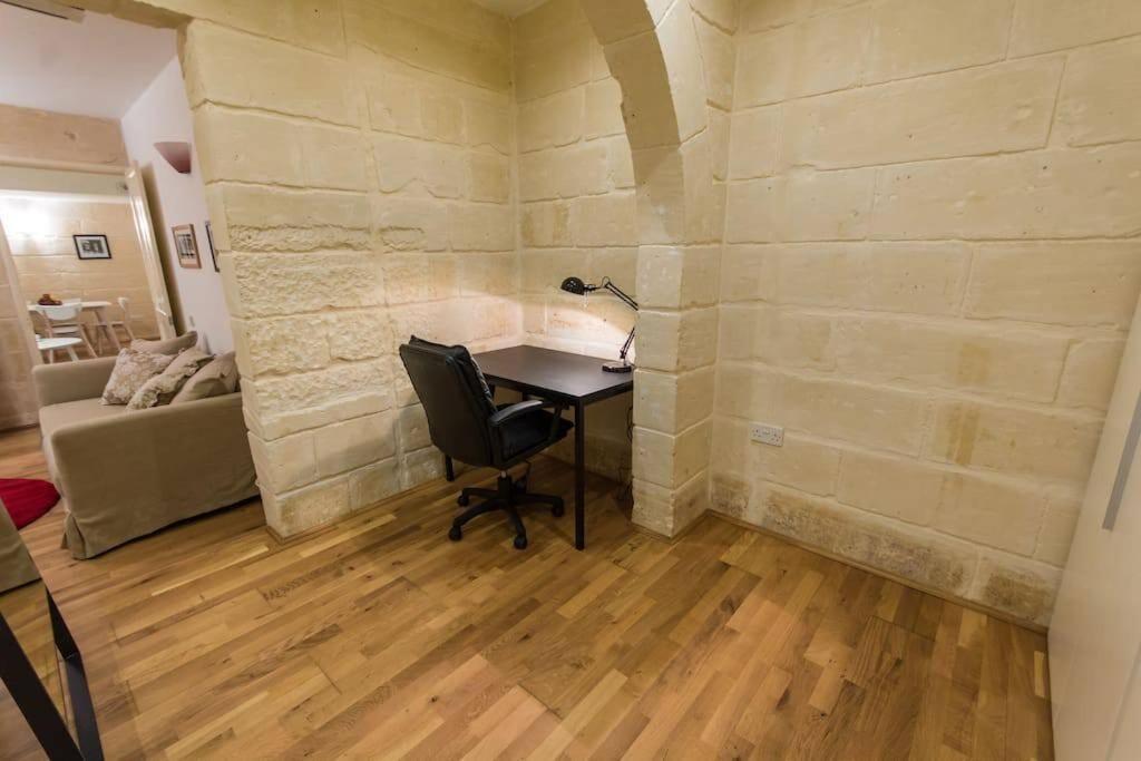 Central Valletta House Floriana Eksteriør billede